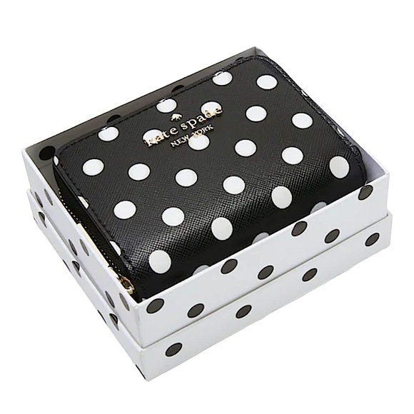kate spade Handbags - NWT • 💗Kate Spade💗 • Polka Dot Wallet
